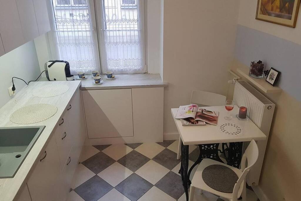 Apartament Podwale By Your Freedom Warsaw Exterior photo